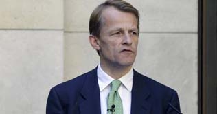 British treasury minister Laws quits over expenses
